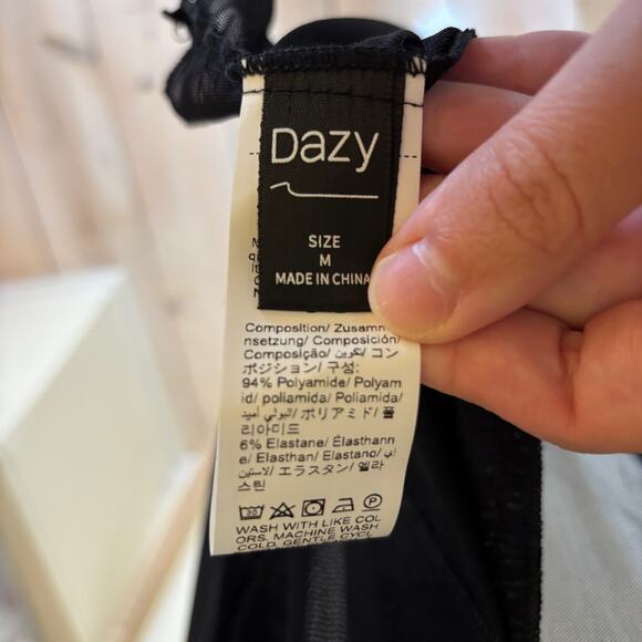 Dazy EUC Women's Black Sheer Tie Front Cardigan Overlay Sweater M - Picture 2 of 6